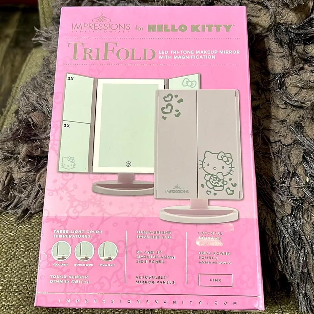 Sanrio Impressions Vanity Hello Kitty Tri Fold Mirror NIB